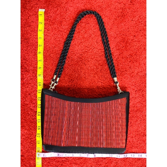 Unique red straw boat purse satin Cambodia Kim Ang - Picture 5 of 6